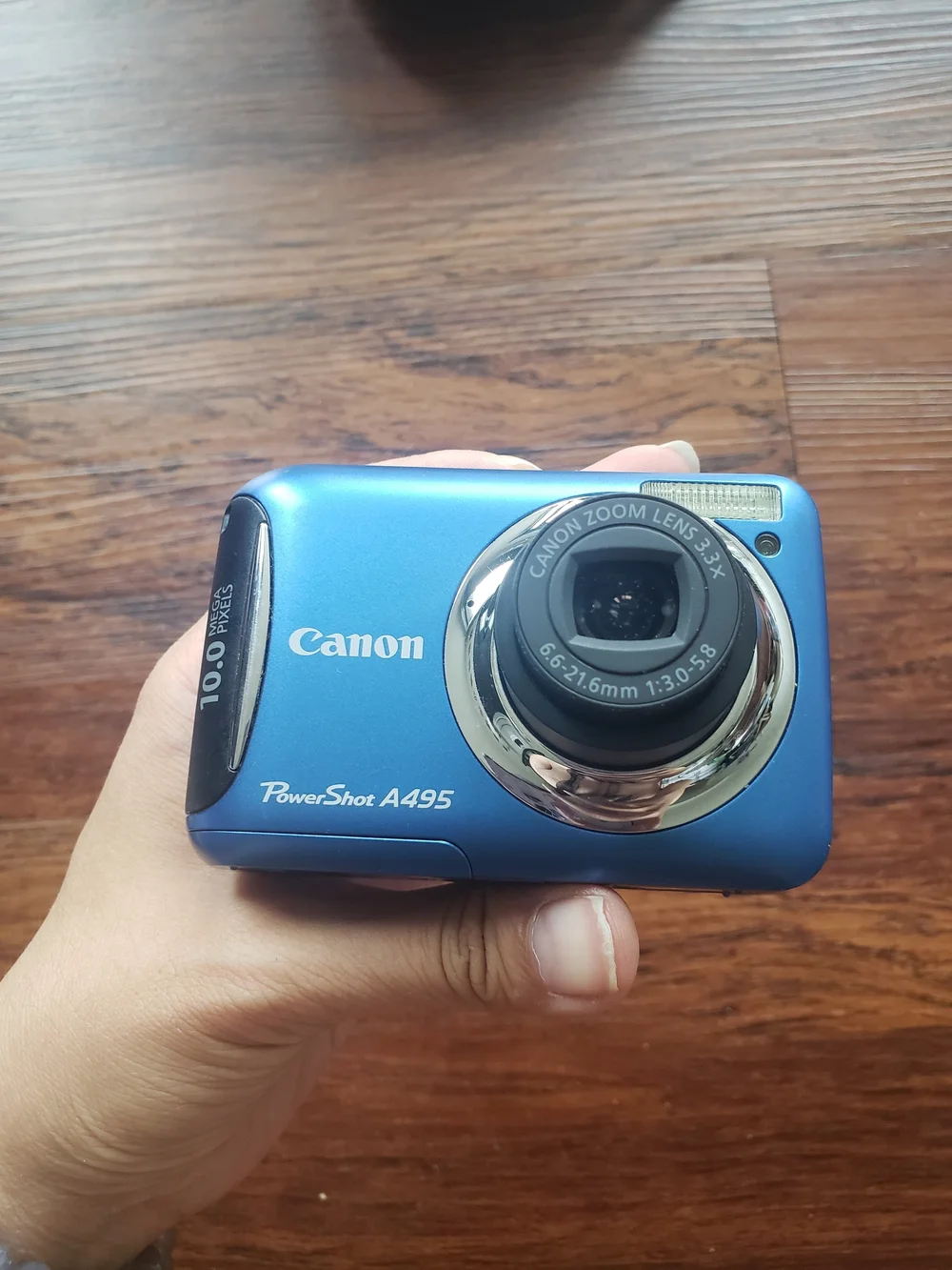 Canon PowerShot A495 Digital Camera Blue 10 Megapixels Batt Operated 2gb SD